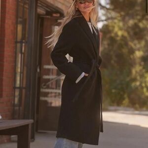 NWT Gentle Fawn Bennet Coat in black, size L